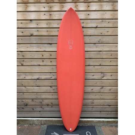 planche surf one bad egg 7'4 resin tint red mark phipps