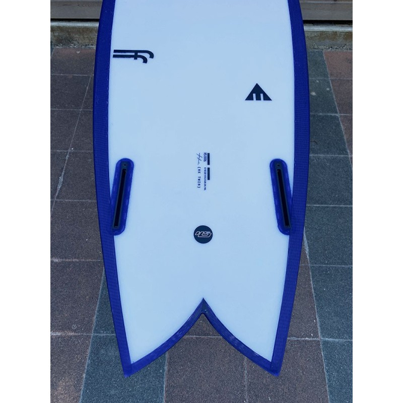 planche de surf haydenshapes 5'10 hypto krypto twin future flex fcs2