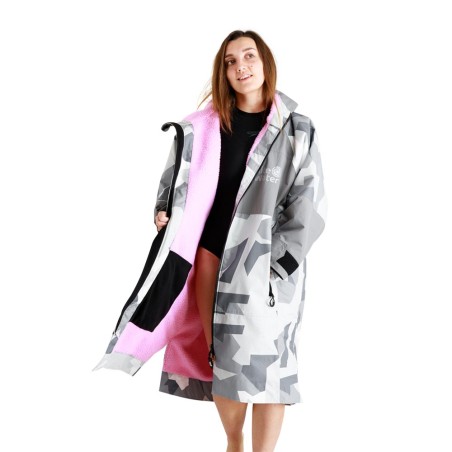 Poncho White Water Hard Shell Robe Arctic Camo / Pink