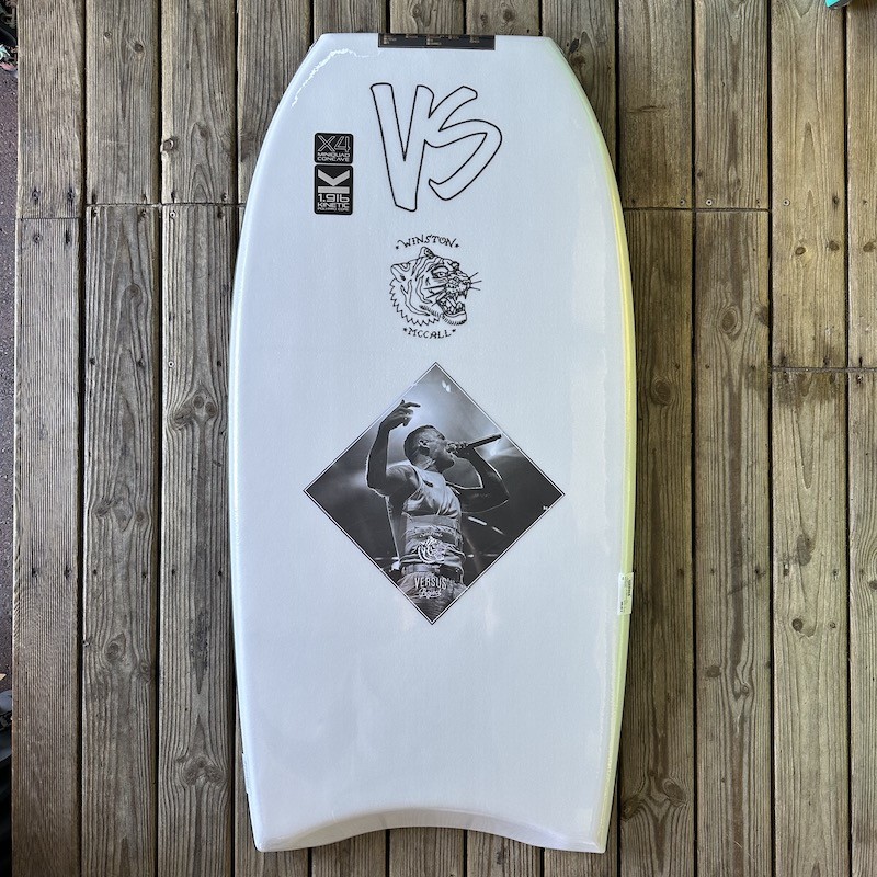 Planche de bodyboard Versus Winston McCall K19 de 42 pouces avec deck blanc